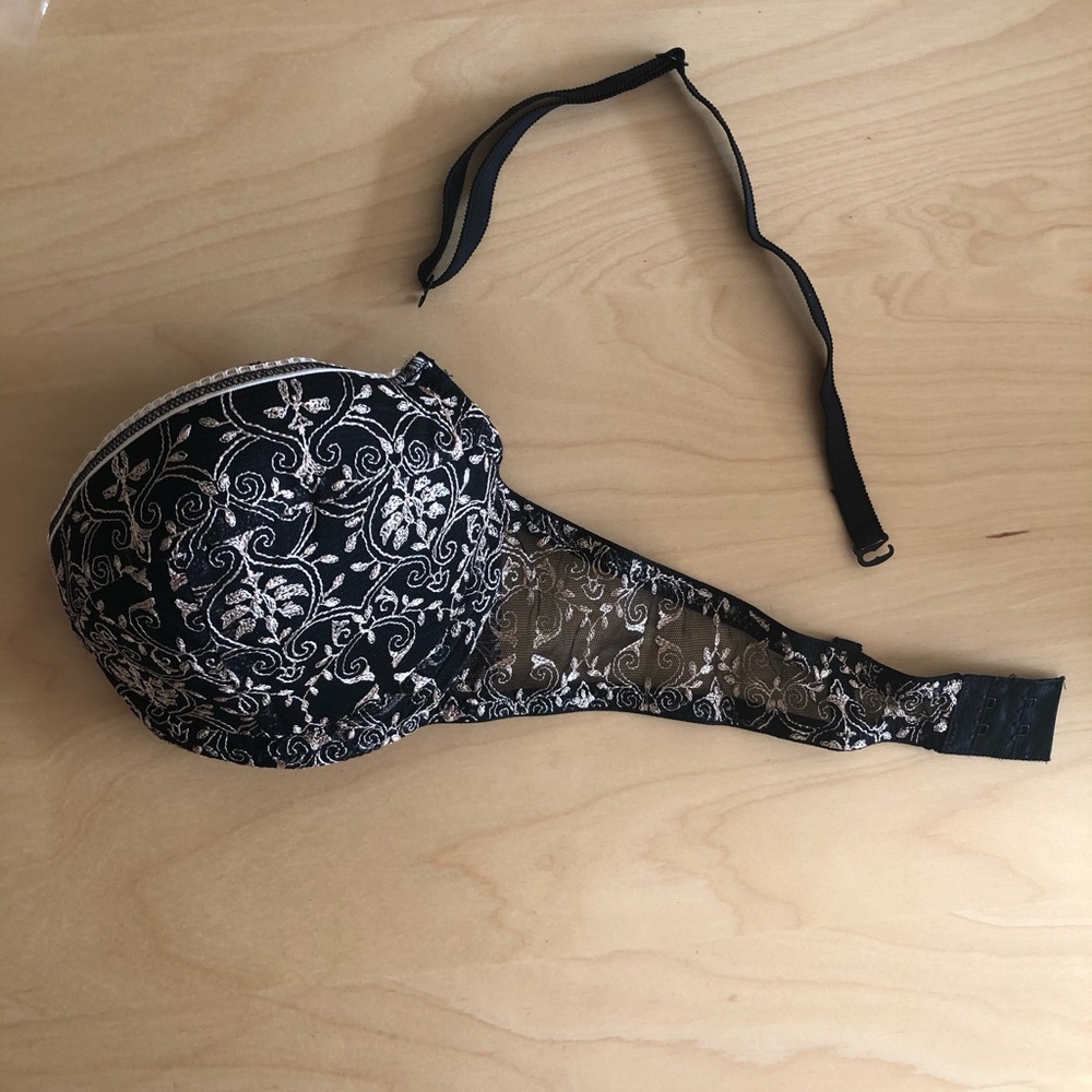New woman lingerie bra and panty set - Picture 11 of 14